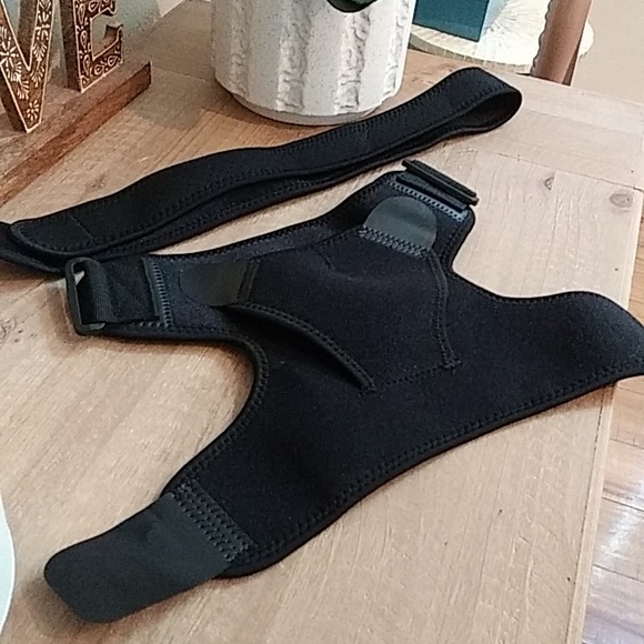 NWOT Black Neoprene Shoulder Stability Adjustable Brace Support Strap - Picture 17 of 17